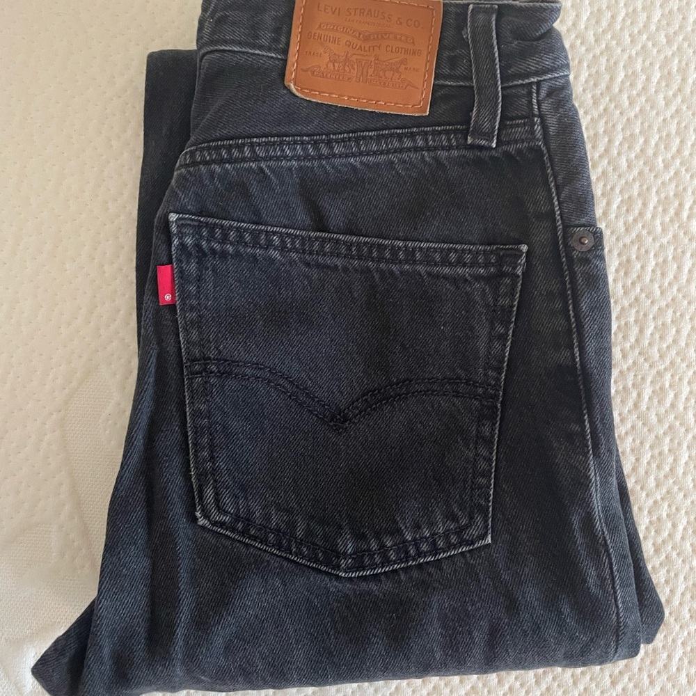 Levi's Black Straight Leg 70’s high
